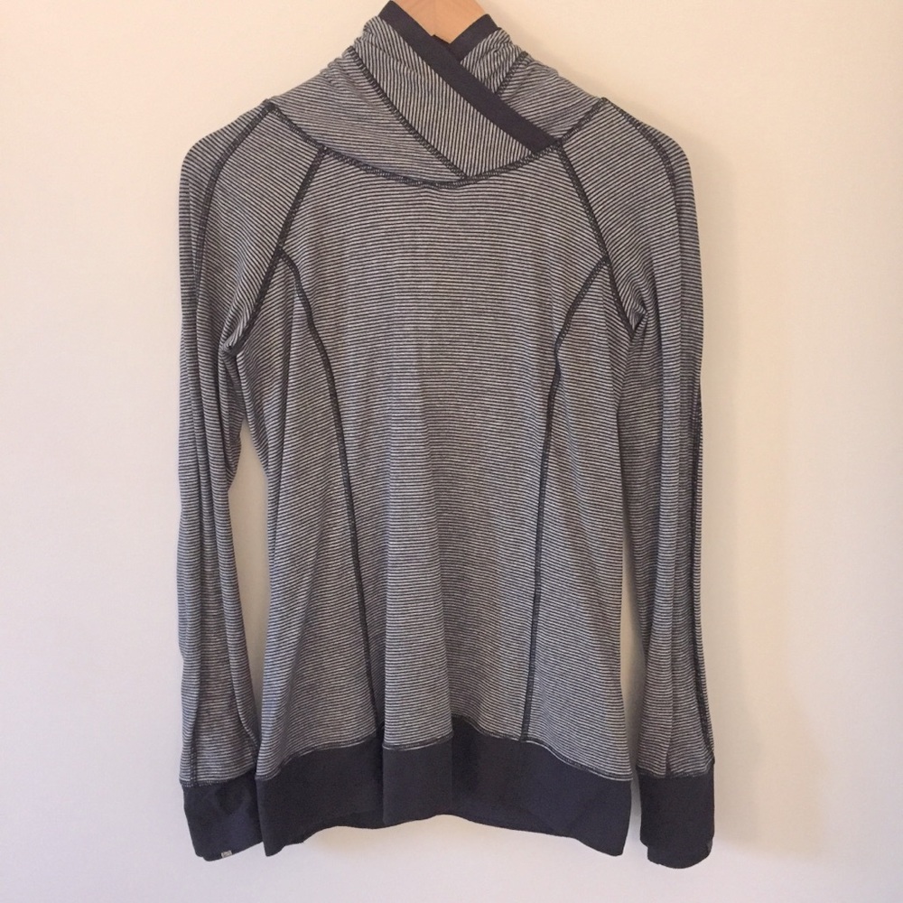 Lululemon | Think Fast Hoodie - Picture 2 of 9